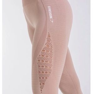 SOLD GYMSHARK LEGGINGS 🔥